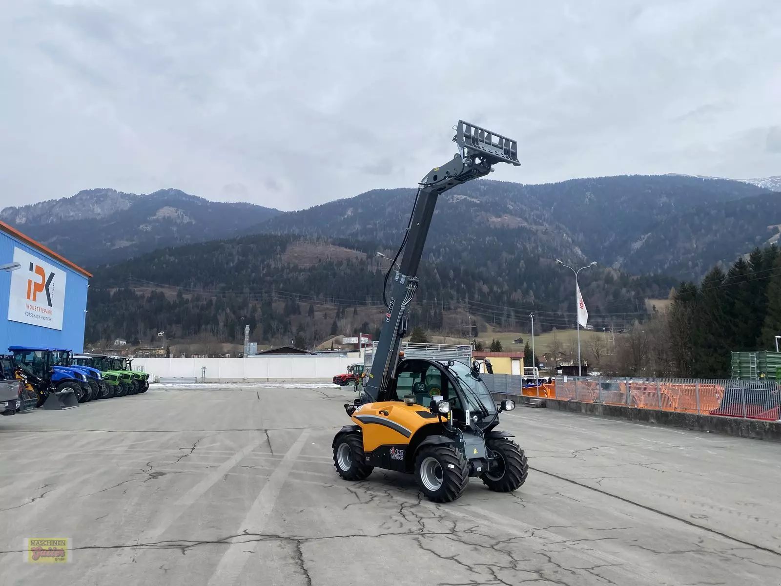 E-FARM: Giant gt 5048 teleskoplader in guter ausstattung - Telehandler - id Q4UQ6NH - €57,500 - Year of construction: 2024 - Engine hours: 10,Engine power (HP): 50,Austria
