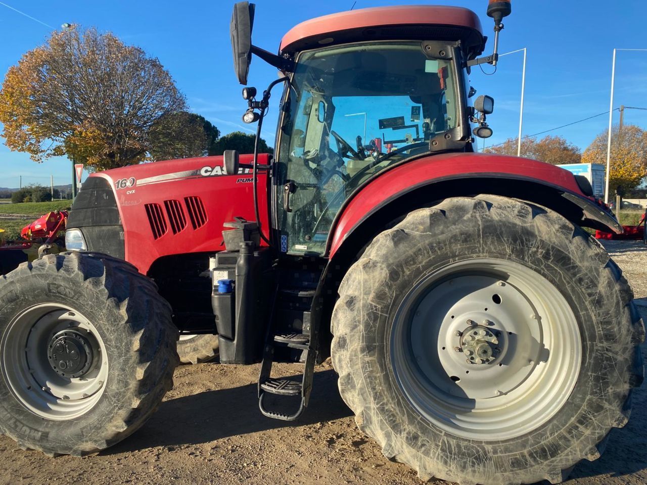 E-FARM: Case IH CVX 160 - Traktor - id BR7NWEZ - 66 000 € - Rok produkcji: 2015 - Motogodziny: 5200,Moc silnika: 160,Francja