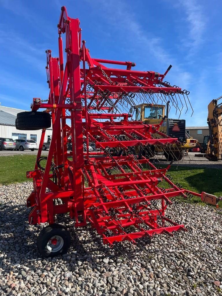 E-FARM: HE-VA weeder hd 12 - Scheibenegge - id QWSFWNJ - 6.569 € - Baujahr: 2019 - Dänemark