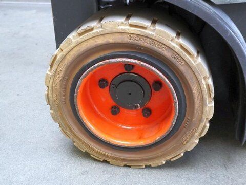 E-FARM: Linde e 20 ph evo 386-02 - Stivuitor - id HRZGFVX - 10.500 EUR - Anul: 2017 - Citeste ore: 11.527,Germania