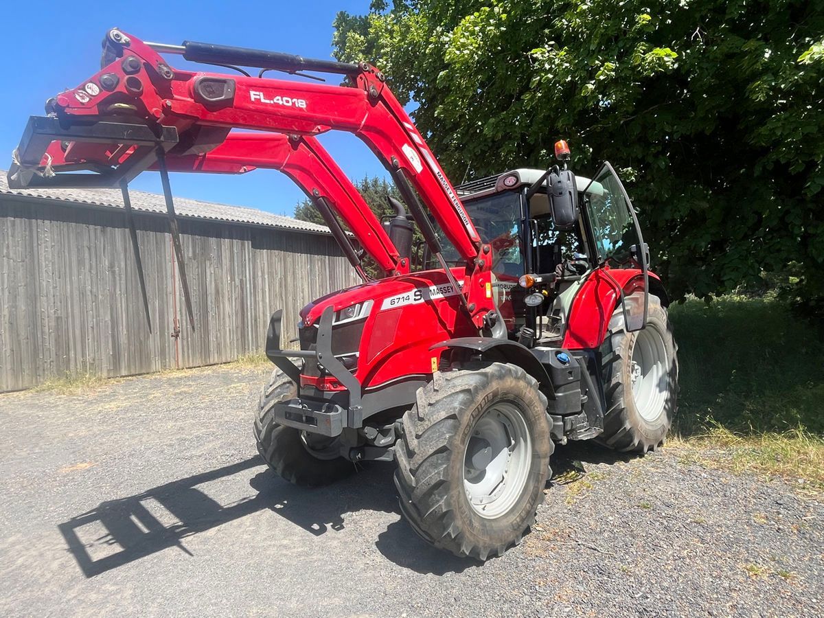 Massey Ferguson 6714 S Traktor 78 000 €