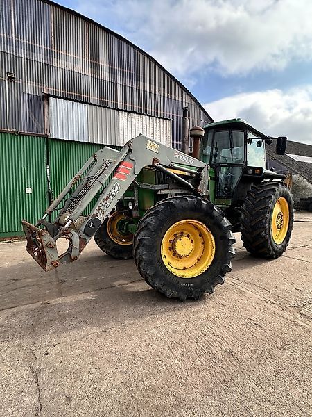 John Deere 4055 Tracteur 17 800 €