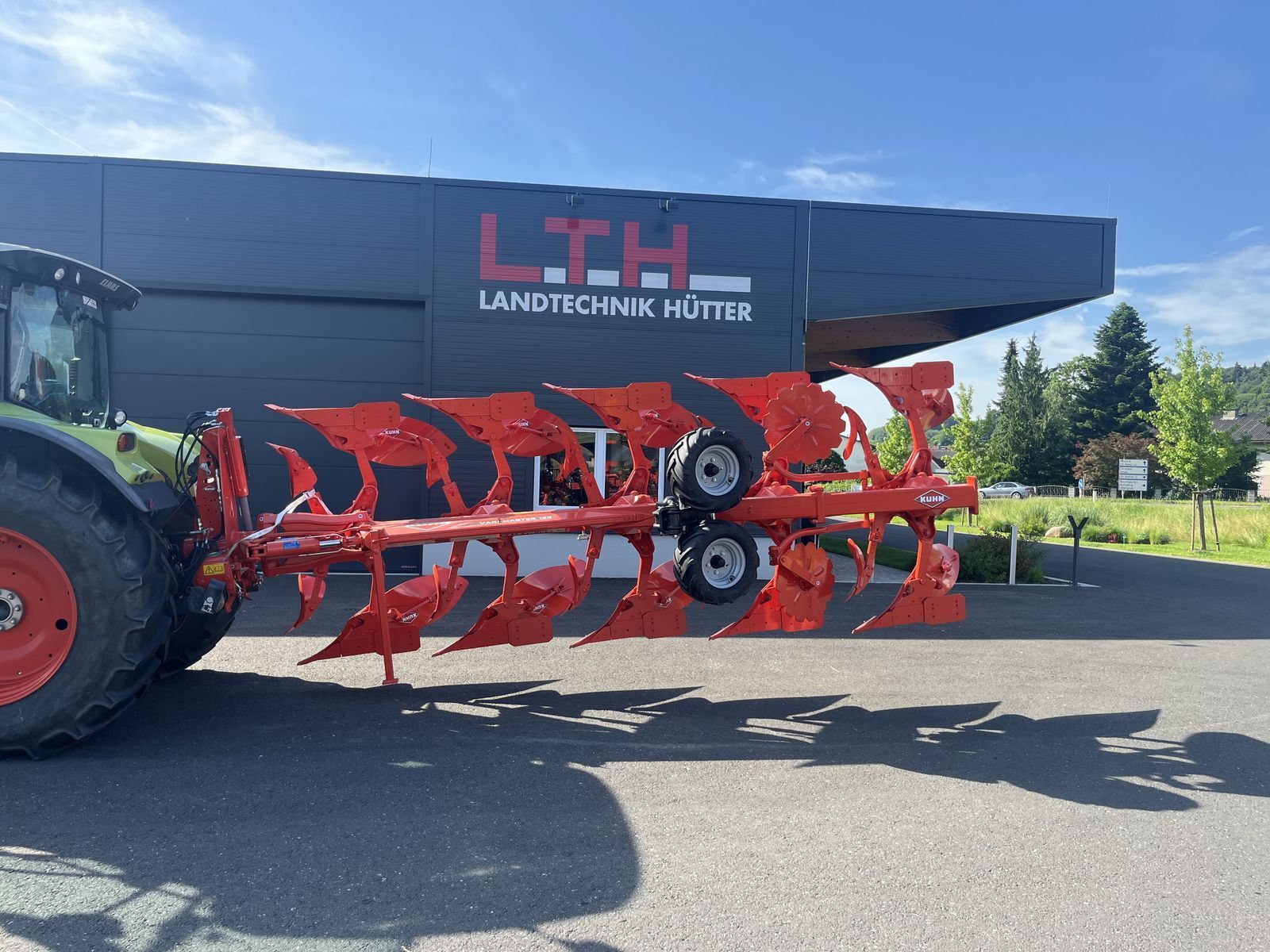 E-FARM: Kuhn Vari-Master 153 5 T - Pług - id LGLUL2V - 30 417 € - Rok produkcji: 2025 - Austria