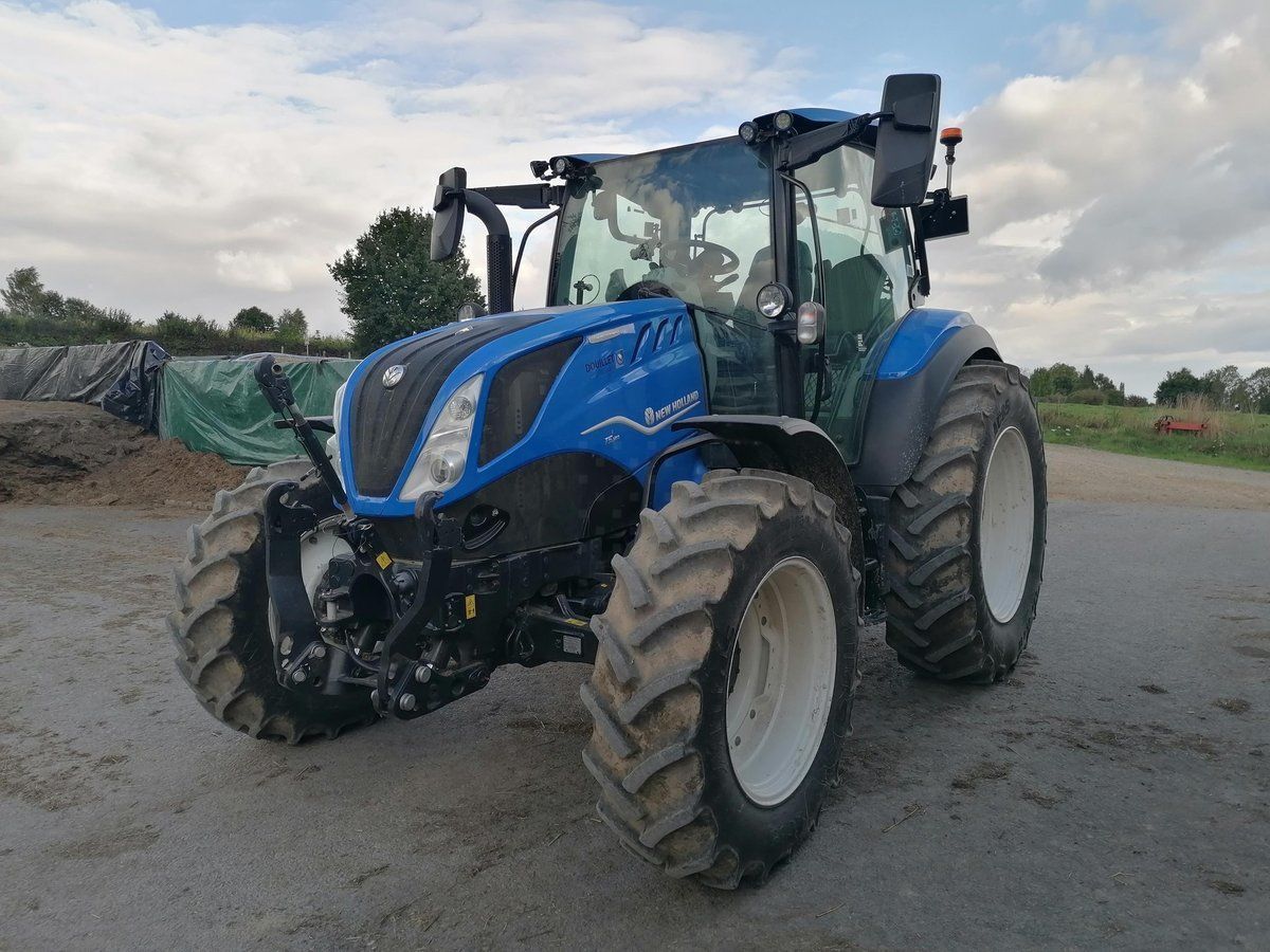 New Holland T5.120 Tractor €71,000