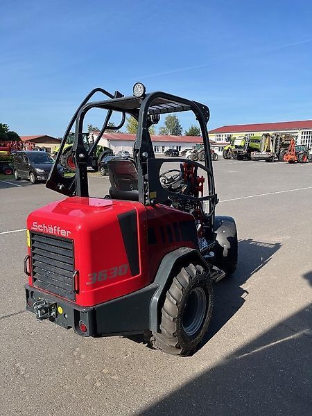 E-FARM: Schäffer 3630 - Cargadora de dirección deslizante - id RTZNLTJ - 39.500 € - Año: 2024 - Alemania