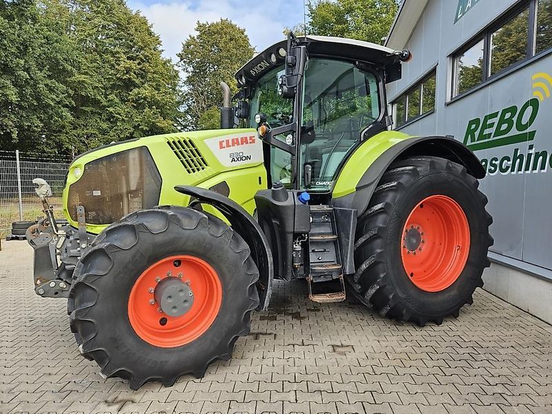 Claas Axion 830 CMATIC Tractor €71,000