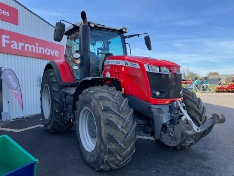 Massey Ferguson 8740 S Tractor 158.000 EUR