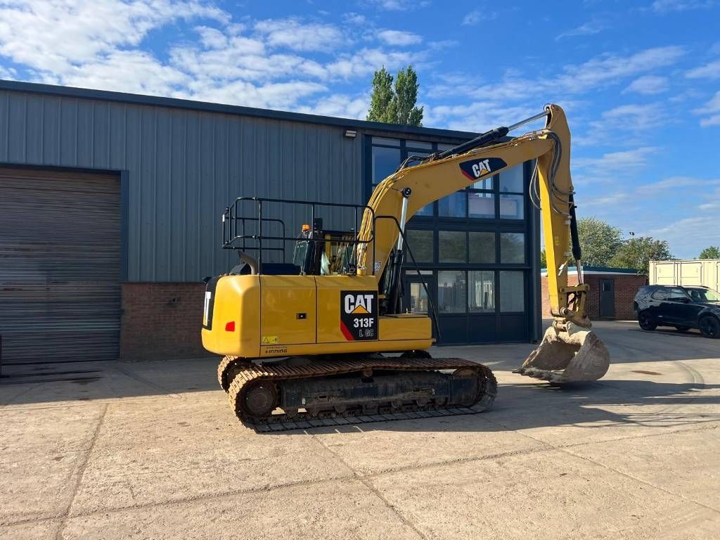 Caterpillar 313 f l Excavadora de orugas 46.135 €