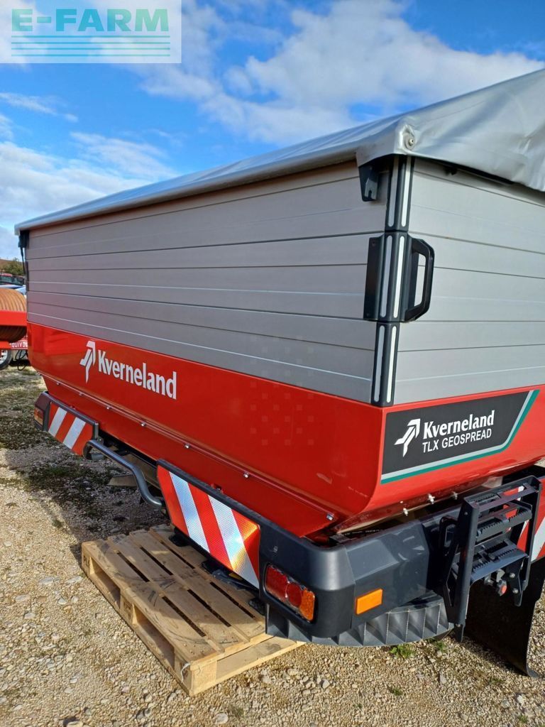 E-FARM: Kverneland exacta tlx geospread - Gødningsspreder - id ZWGLBUY - 15.000 € - Produktionsår: 2023 - Frankrig