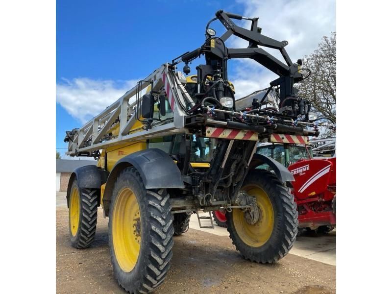 E-FARM: Artec f40 - Sprayer - id UZL7DV3 - €100,000 - Year of construction: 2017 - Engine hours: 3,500,France