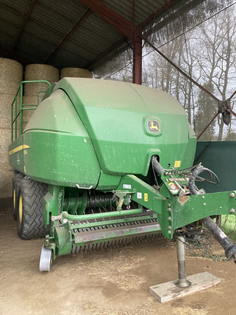 John Deere L 1534 Presă de balotat 57.000 EUR