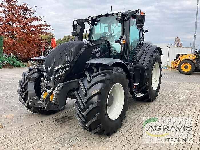Valtra T 235 D Tractor €155,000