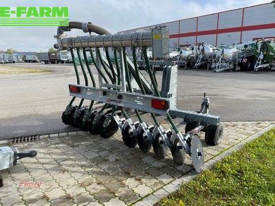 E-FARM: Fliegl ssg 30 scheibenschlitzgerät - Attachement du lisier - id XLQNE27 - 15 000 € - Année: 2017