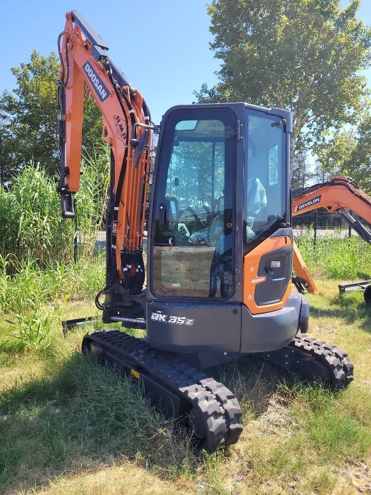Doosan dx35z-7 Mini excavator €44,500