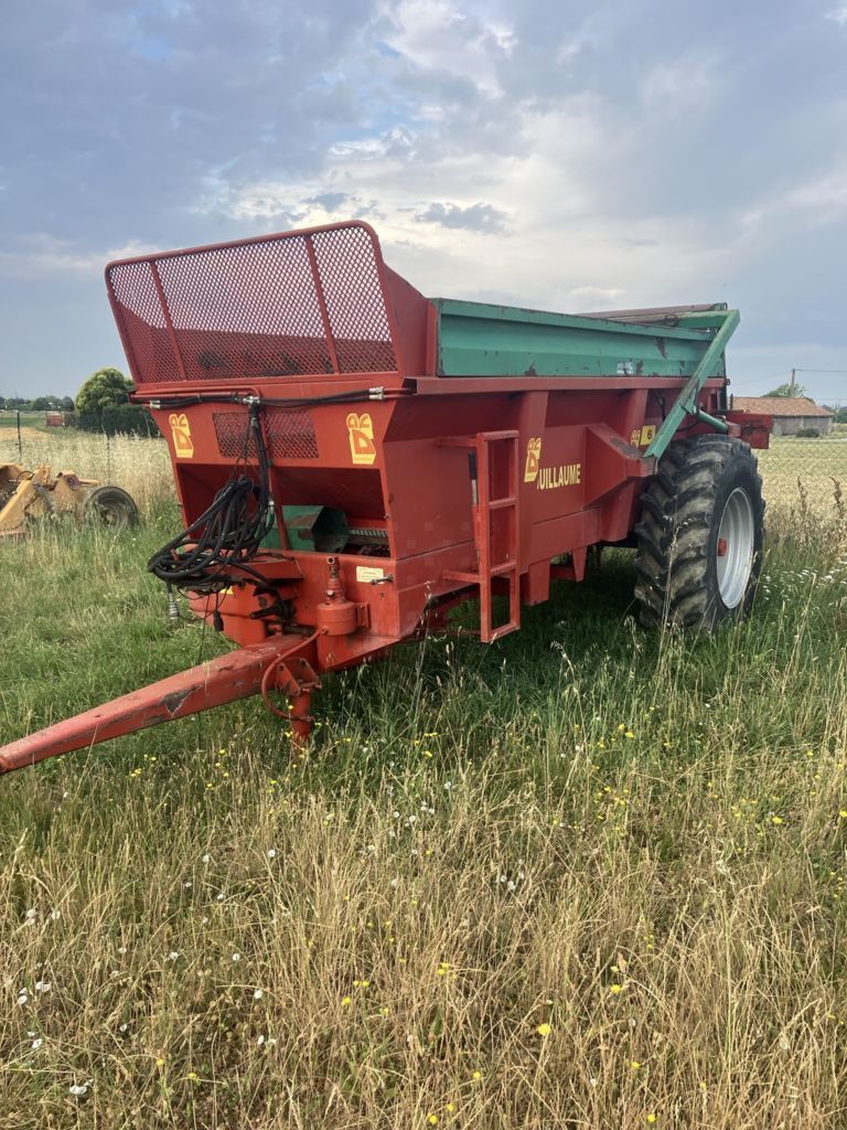 E-FARM: Deguillaume evi57 - Manure and compost spreader - id WNVUXDP - €10,000 - Year of construction: 2003 - France