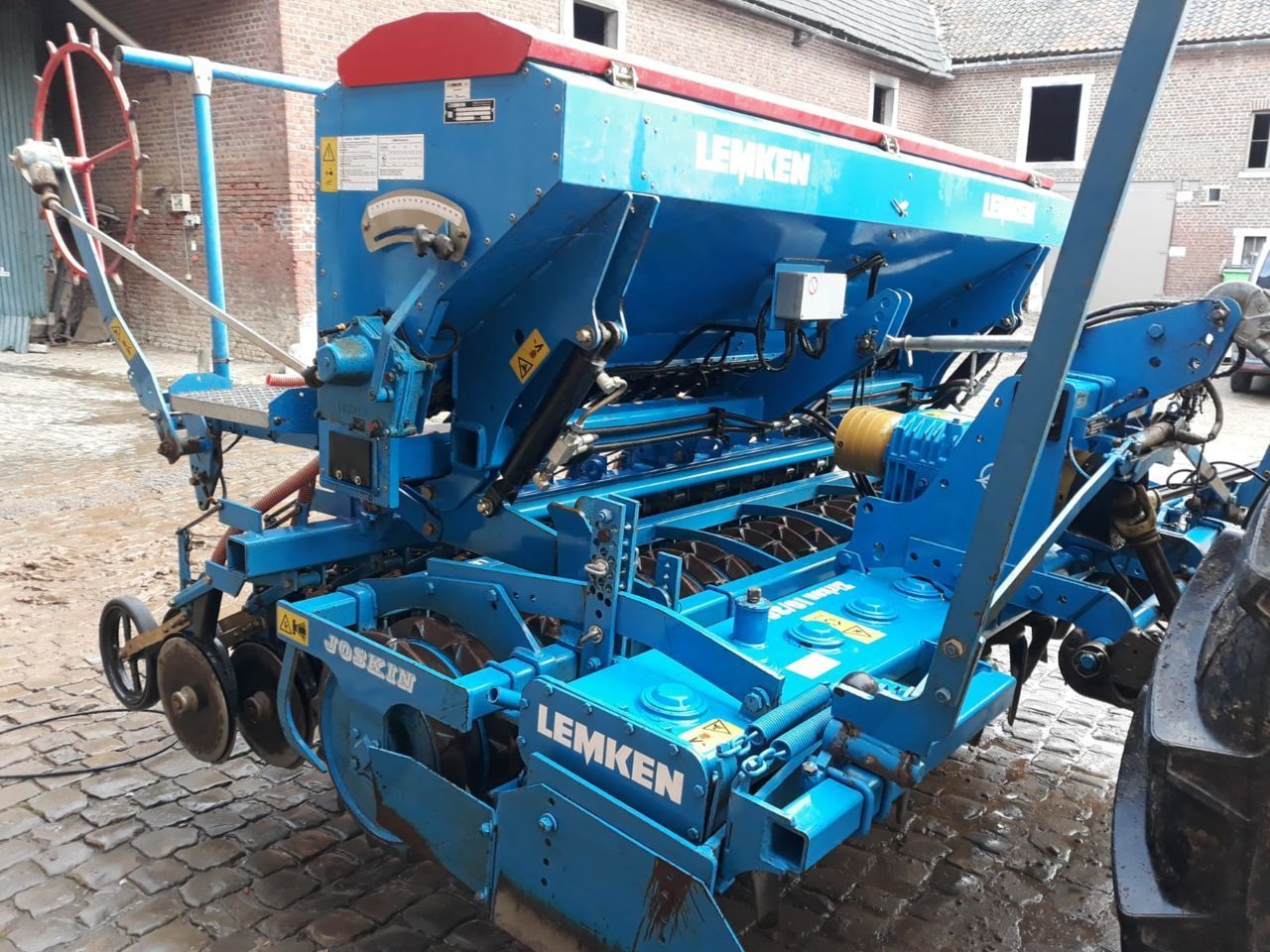 Lemken saphyr 7 Kombinacja uprawowo-siewna 14 000 €