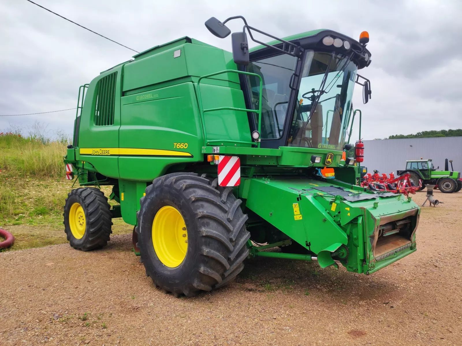 E-FARM: John Deere T660 - Moissoneuse-batteuse - id RTE2MNX - 95 000 € - Année: 2009 - France