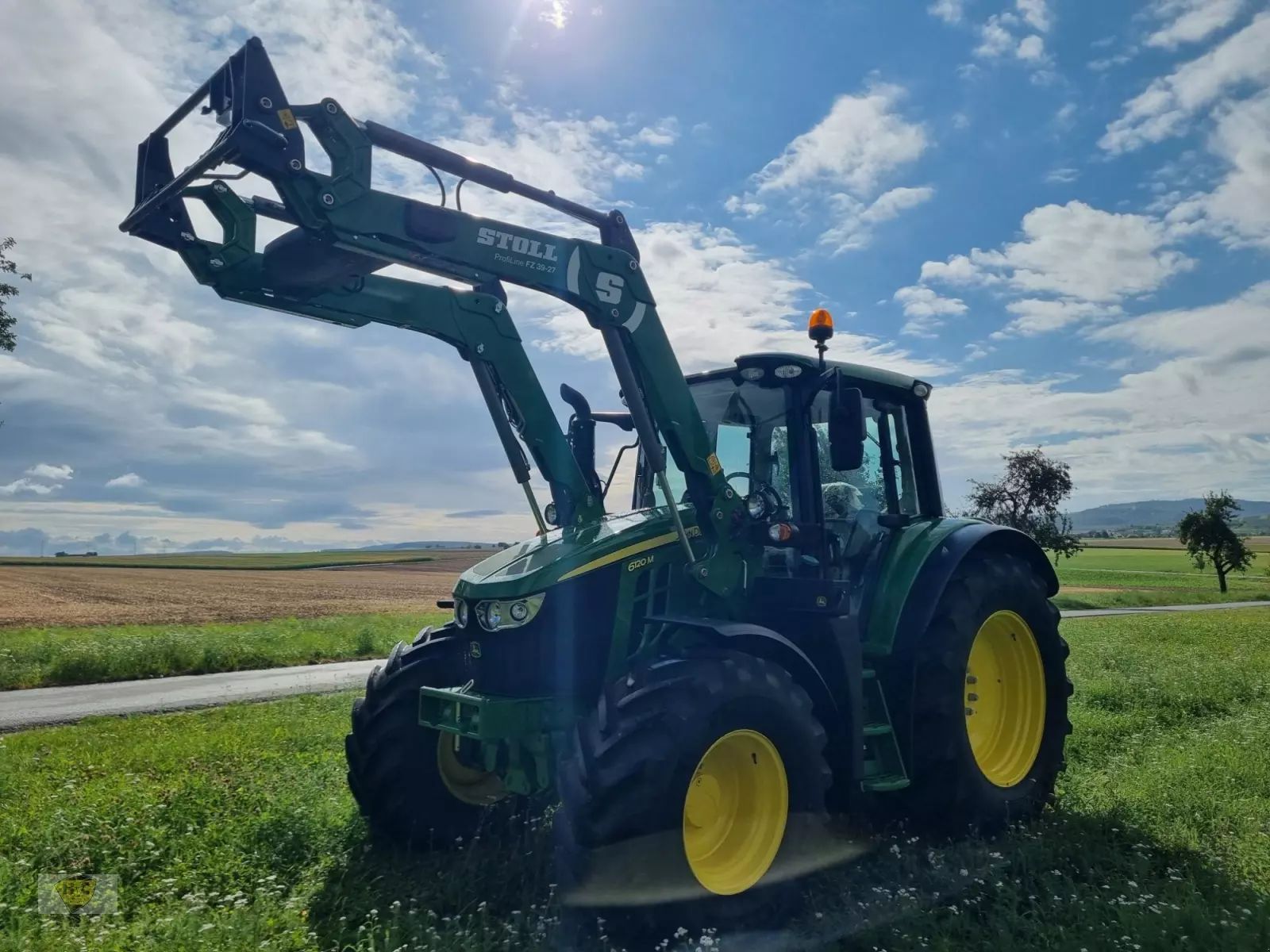 John Deere 6120M Traktor 97.600 €