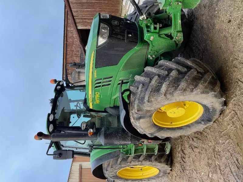 John Deere 6195 M Tractor €79,000