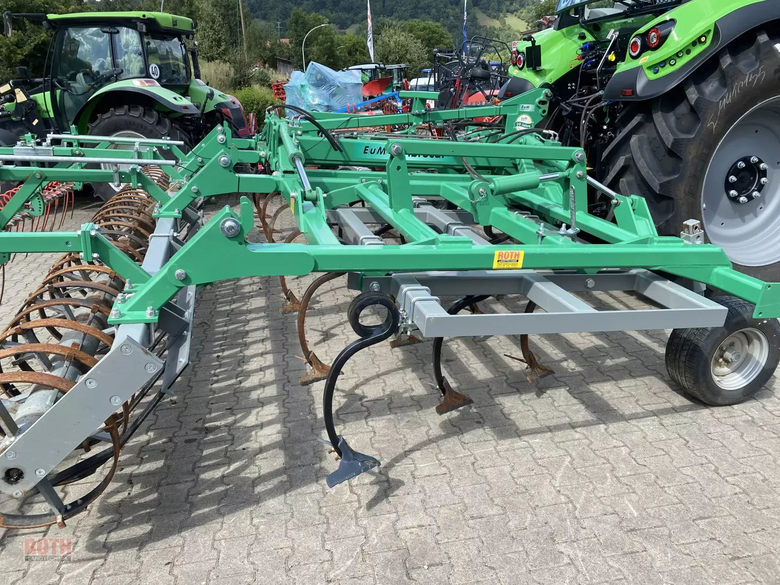 E-FARM: EuM-Agrotec vibrocat 50 - Cultivateur - id BAVAPNR - 21 008 € - Année: 2023 - Allemagne
