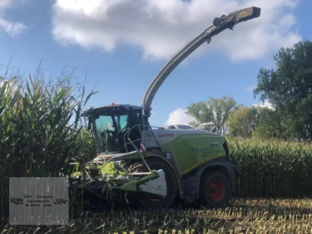 Claas Jaguar 970 Self propelled forage harvester €275,000