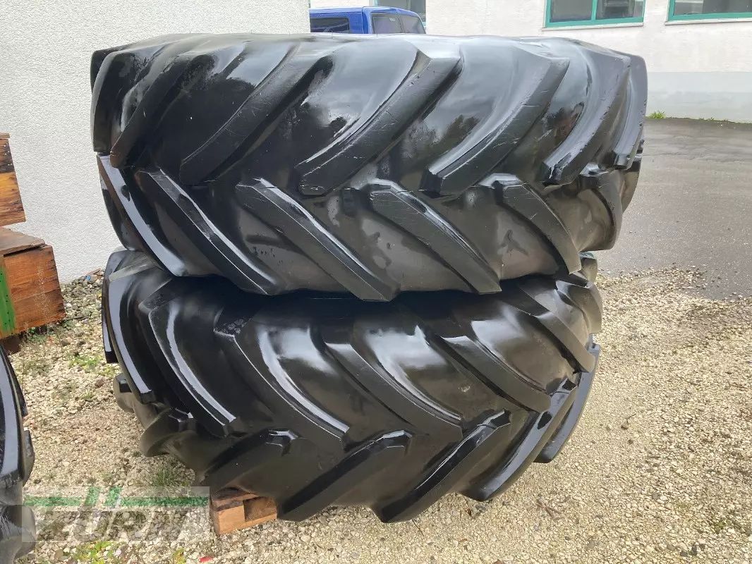 E-FARM: MICHELIN if 680/85 r32 cfo cerexbib 179 a8 ultraflex - Ruedas y orugas - id 7NL2GDH - 5900 € - Año: 2013 - Alemania
