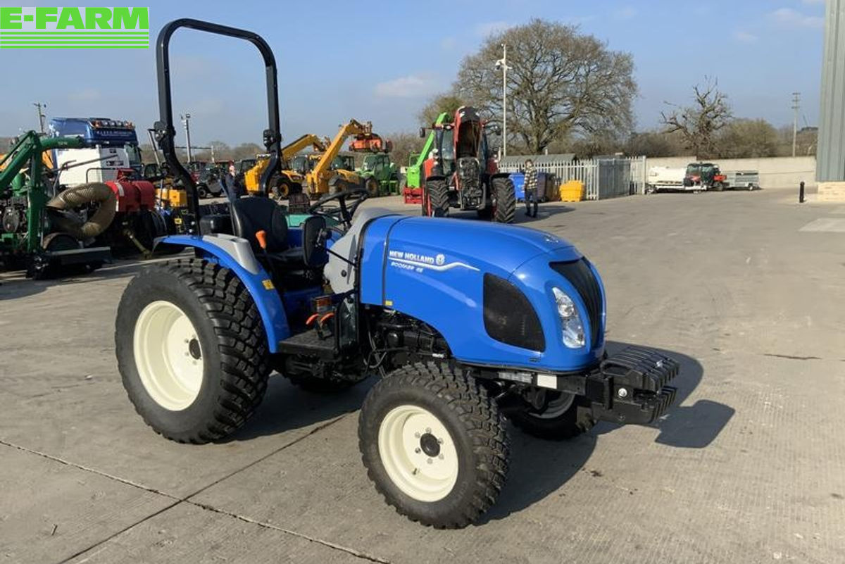 New Holland Boomer 45 tractor €21,579