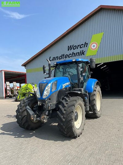 E-FARM: New Holland T7.200 - Tractor - id 5GFLYNJ - €52,900 - Year of construction: 2015 - Engine hours: 5,035,Engine power (HP): 190,Germany