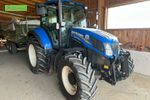 New Holland T5.105 tractor €41,250