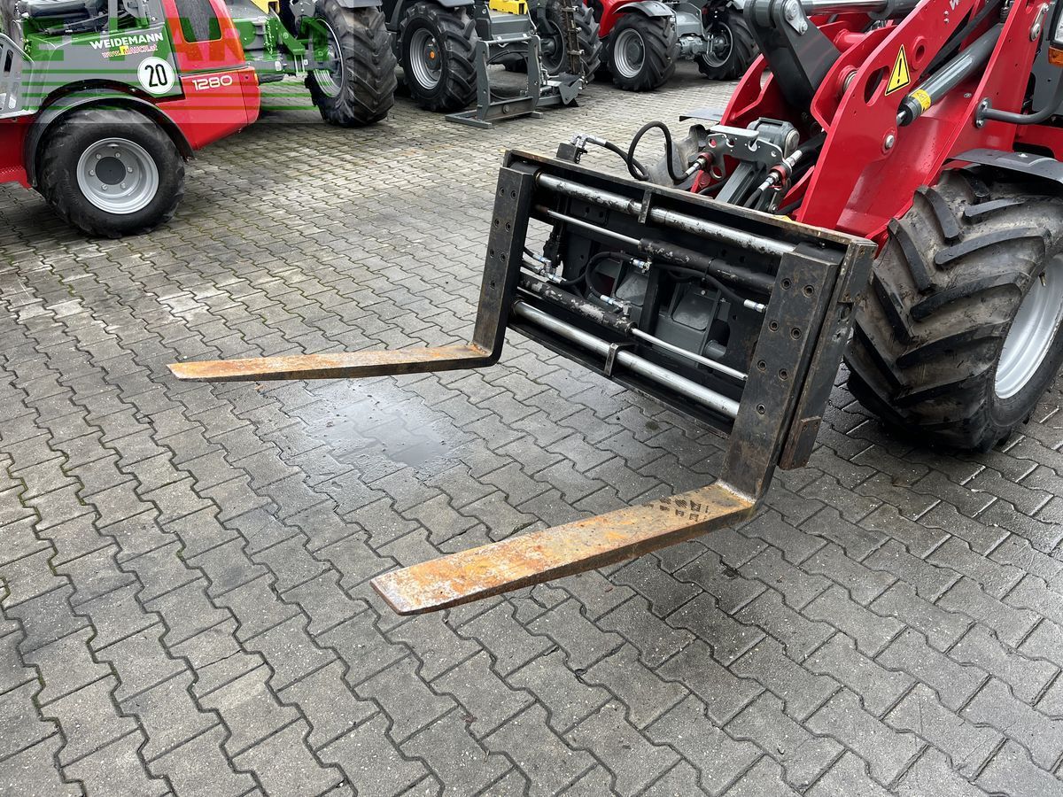 E-FARM: staplergabel hydraulische zinkenverstellung - Anbaugerät - id U1KHIQS - 1.500 € - Österreich