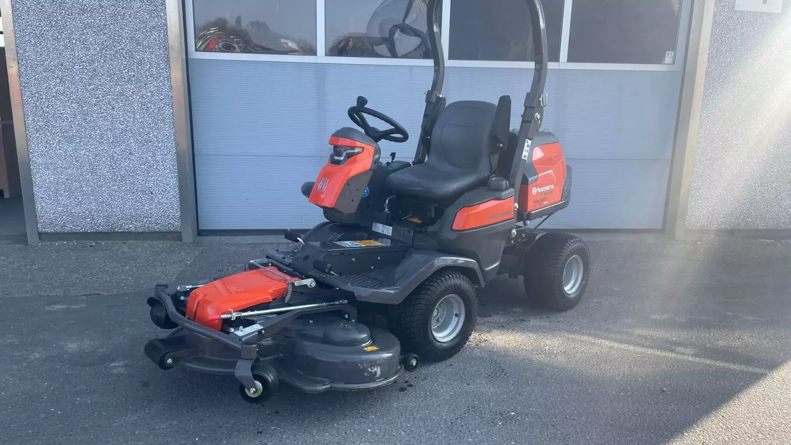 Husqvarna p524x efi inkl. 122cm combi klipper Lawn mower €14,046