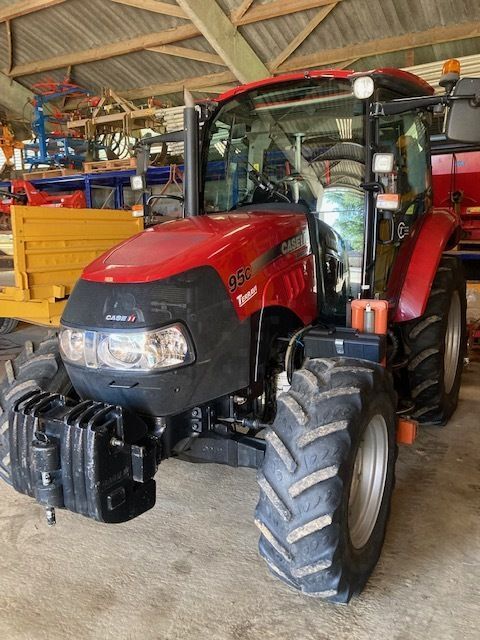 Case IH Farmall 95 Tractor €38,000