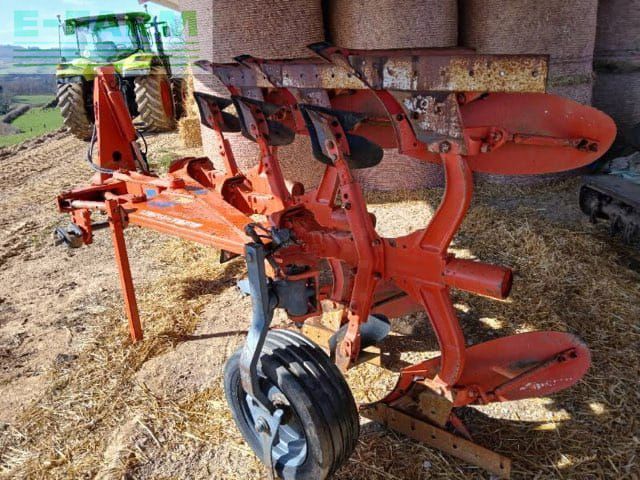 Kuhn master 120 Aratro 5.800 €