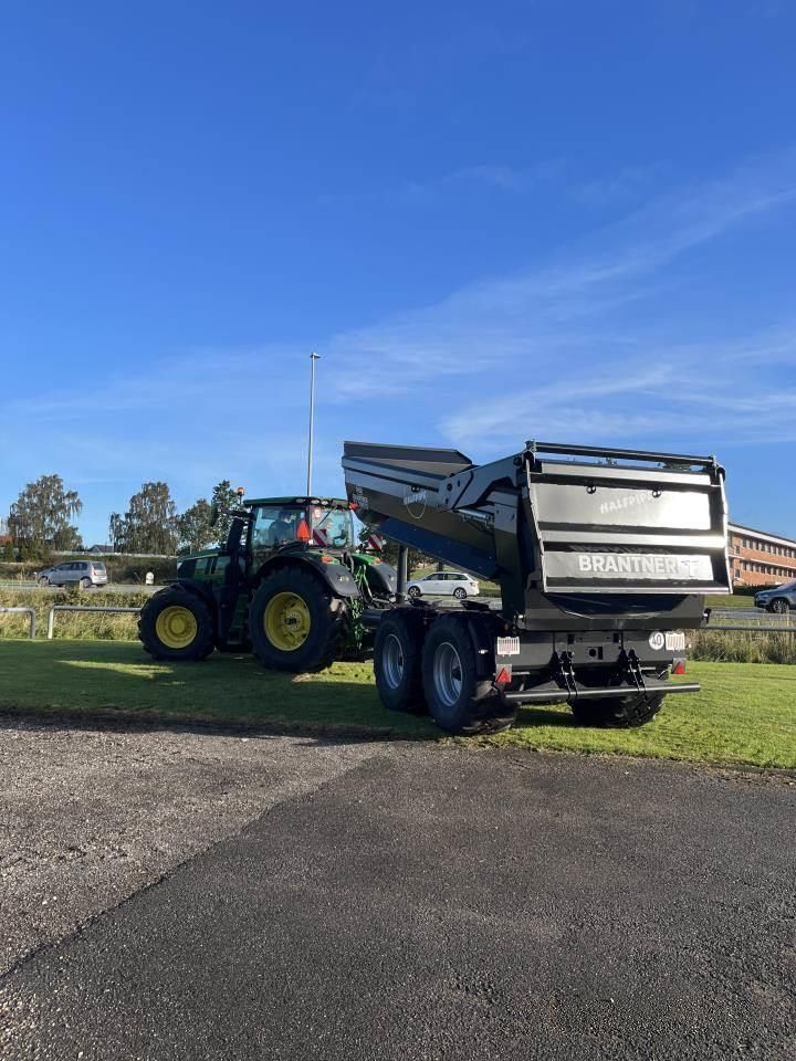 E-FARM: BRANTNER ta 20053 half pipe - Tipvogn - id RYJ4WRC - 62.417 € - Produktionsår: 2023 - Danmark
