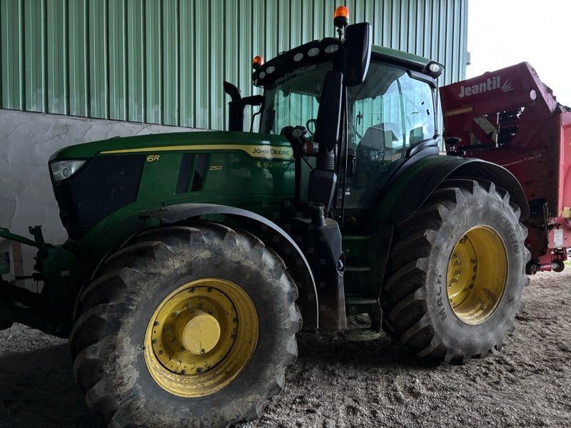 John Deere 6R 250 Tractor €152,000