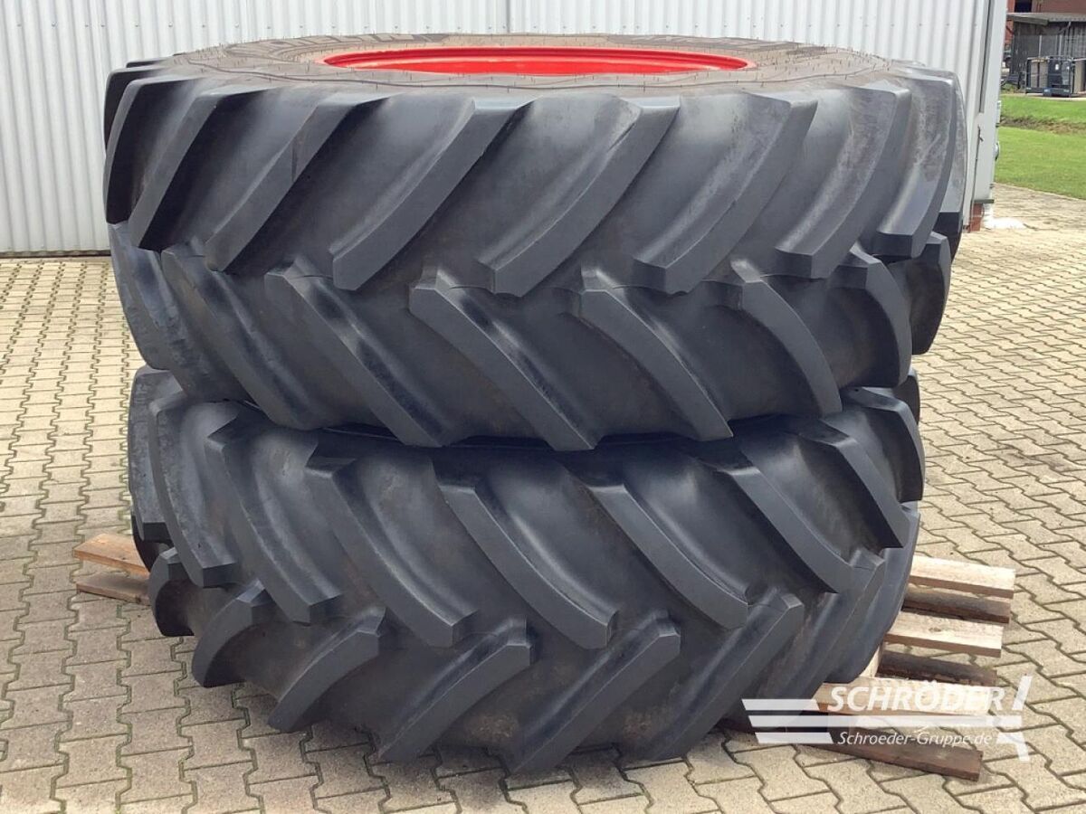 E-FARM: MICHELIN 2x 710/75 r42 - Ruedas y orugas - id H94LWSB - 9885 € - Alemania