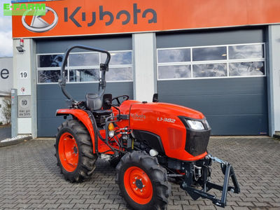 E-FARM: Kubota L1-382 - Τρακτέρ - id CXRLSSV - 23.200 € - Χρονία: 2022 - Μετρητής ωρών: 95,Ισχύς κινητήρα: 38,Γερμανία