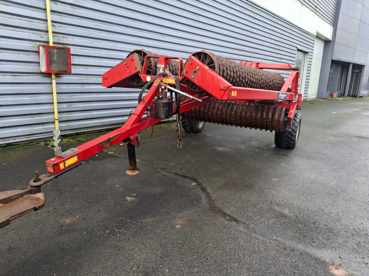 Kverneland Actiroll 830 Presses and roller €9,500