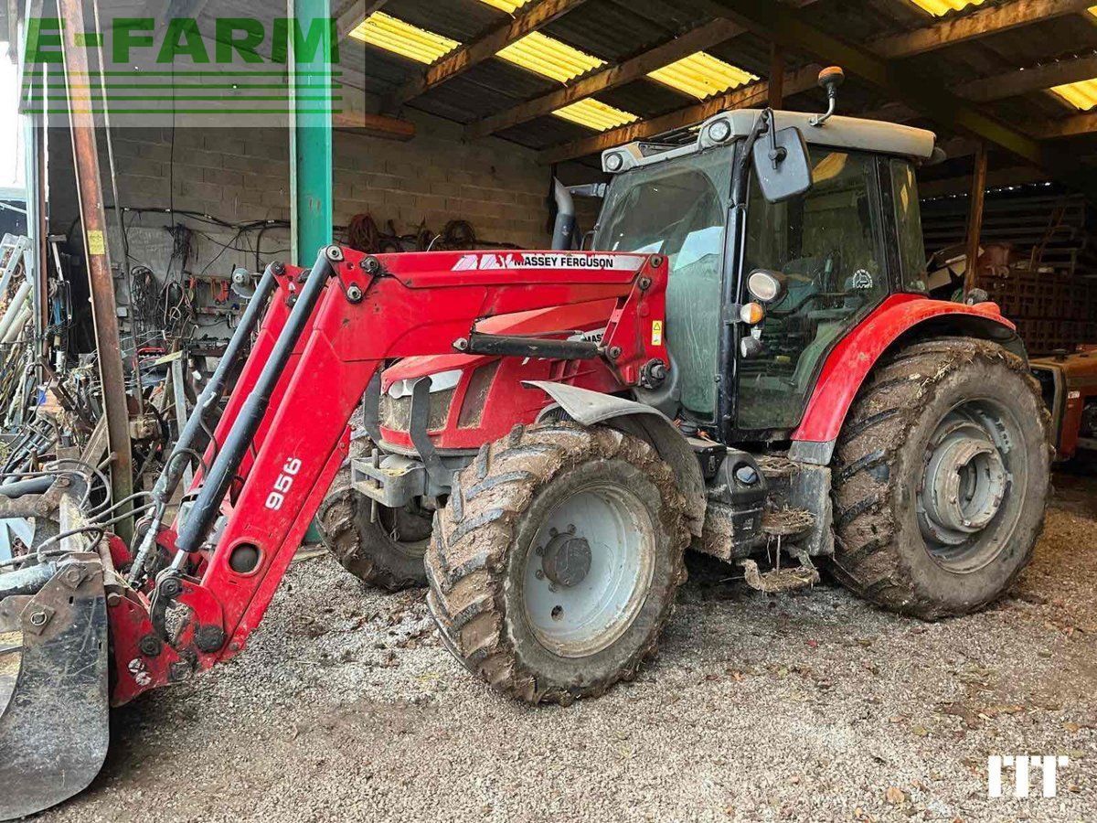 Massey Ferguson 5713 SL Tractor €29,900
