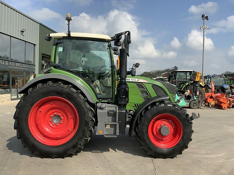 E-FARM: Fendt 513 Vario - Traktor - id L81WZYF - 55 007 € - Rok produkcji: 2019 - Motogodziny: 8582,Zjednoczone Królestwo