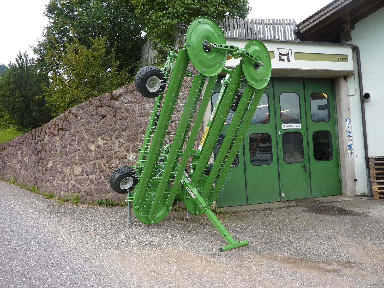 SaMASZ twist 600 Tedder €10,820