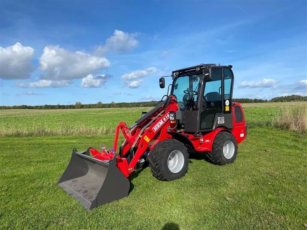 E-FARM: Platz 810 hzm - Wheel loader - id CXDXYHR - €20,780 - Year of construction: 2024 - Denmark