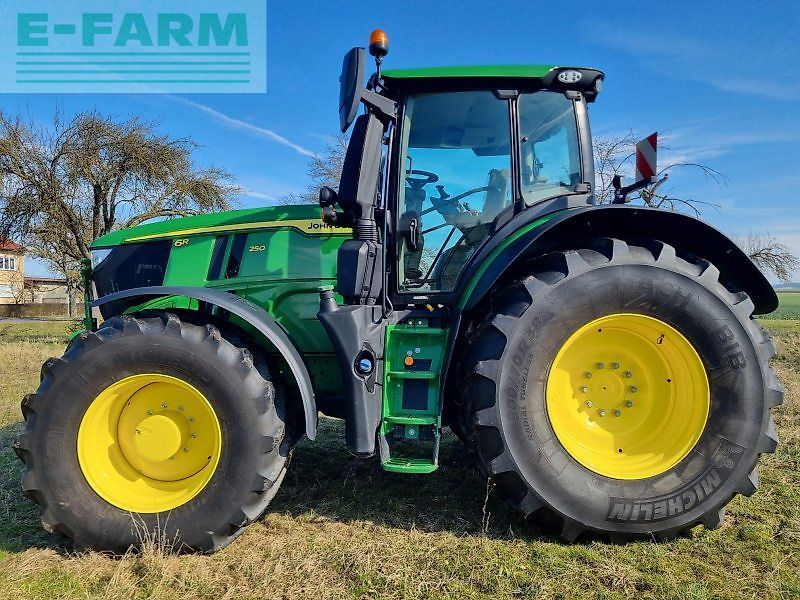 John Deere 6R 250 Tractor €187,200