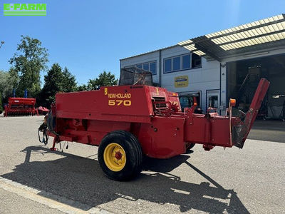 E-FARM: New Holland 570 - Πρέσσα - id LUB7NNS - 6.828 € - Χρονία: 2000 - Ελβετία