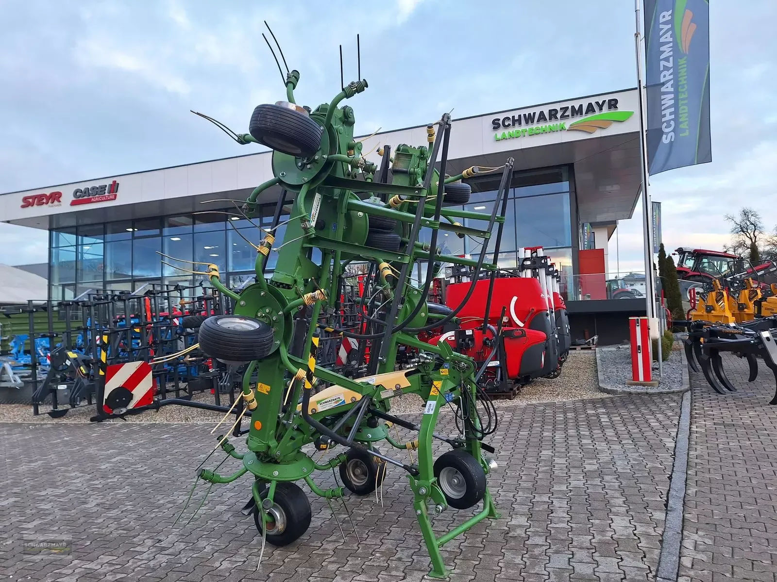 E-FARM: Krone Vendro 900 - Tedder - id FKME8BS - 14.138 EUR - Anul: 2020 - Austria