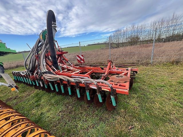 E-FARM: evers toric 6m - Scheibenegge - id TFGAFTB - 6.900 € - Baujahr: 2002 - Deutschland