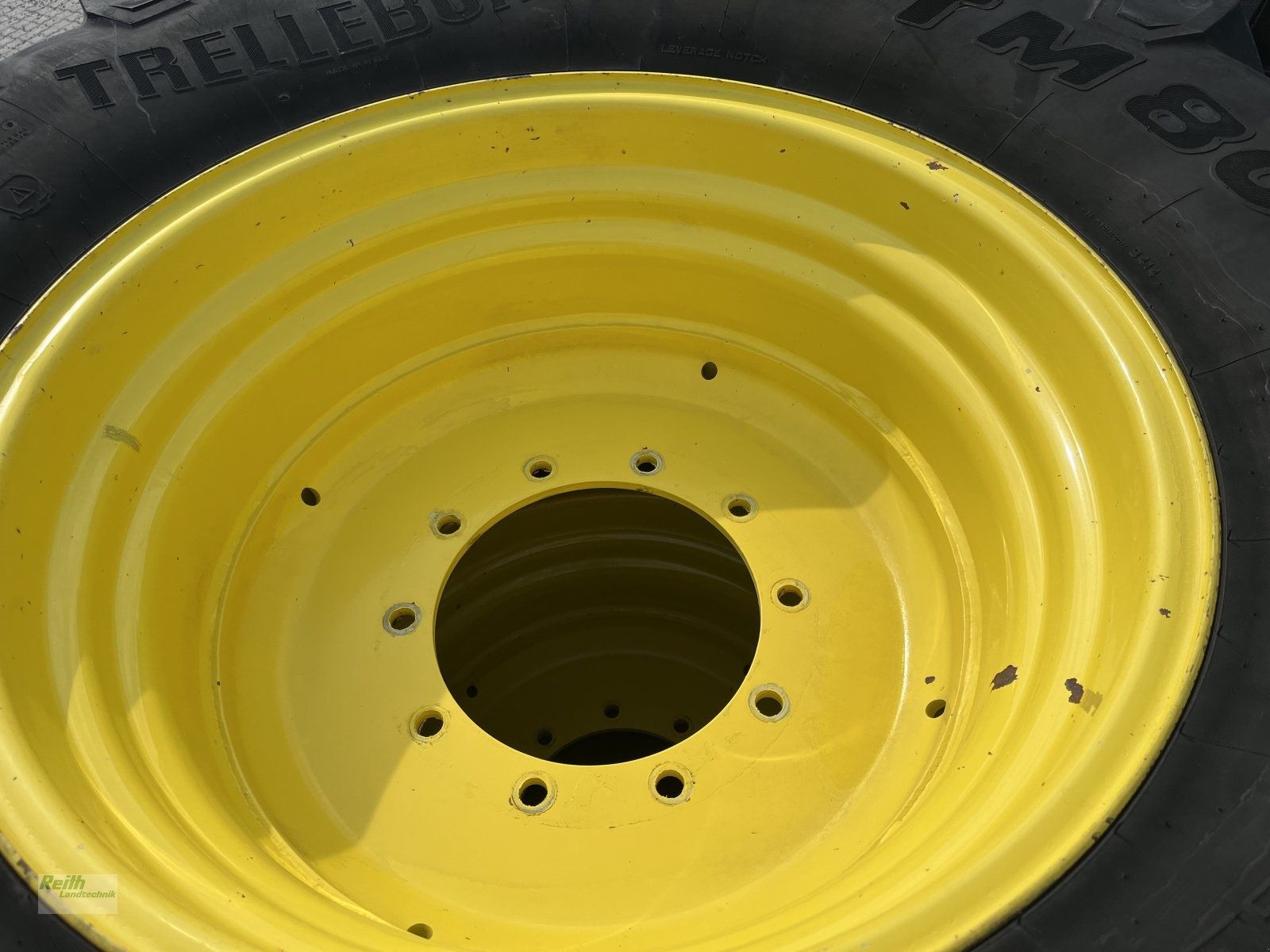 E-FARM: TRELLEBORG tm 800 650/65r42 - 600/65r28 - Pneumatico e cingolo - id C3YMUTU - Germania