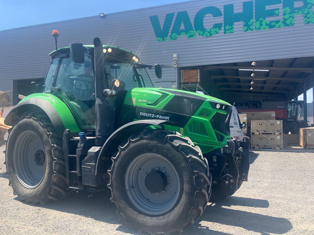 E-FARM: Deutz-Fahr 6215 Agrotron TTV - Tractor - id NBYIGBJ - €95,000 - Year of construction: 2019 - Engine hours: 1,600,Engine power (HP): 212,France