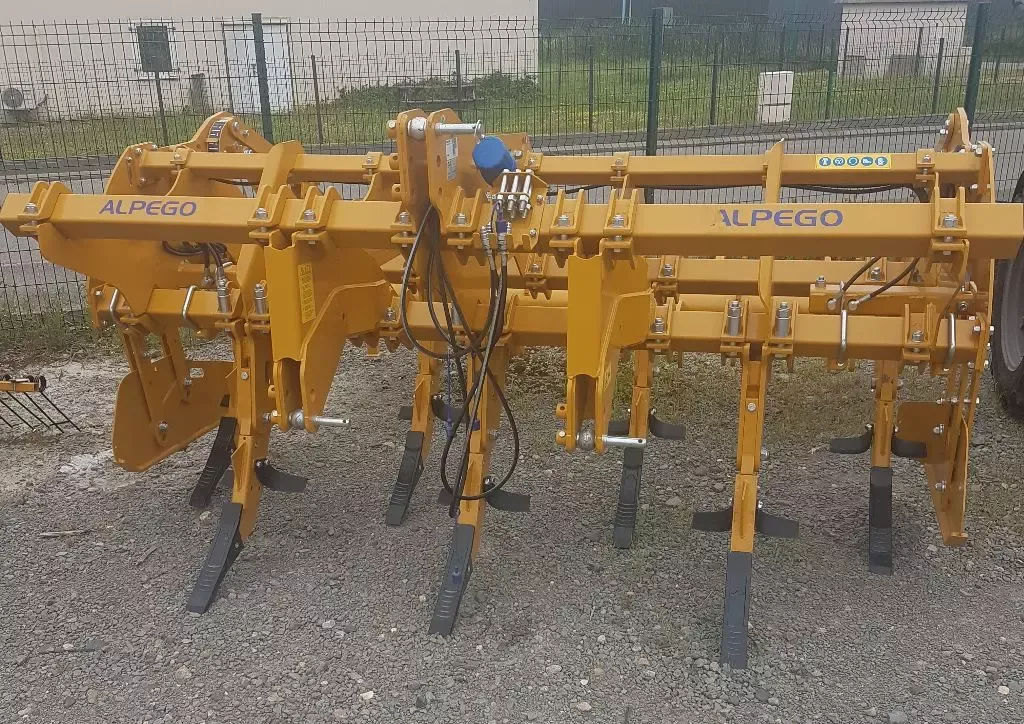 E-FARM: Alpego craker - Autre travail du sol - id LHKPSLE - 15 500 € - Année: 2023 - France