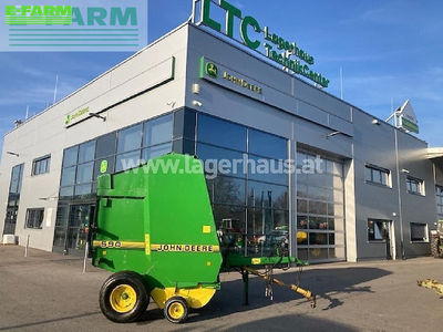 E-FARM: John Deere 590 - Baler - id X4SQT4B - €8,142 - Year of construction: 1999 - Austria